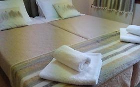 Menelaos Apartments